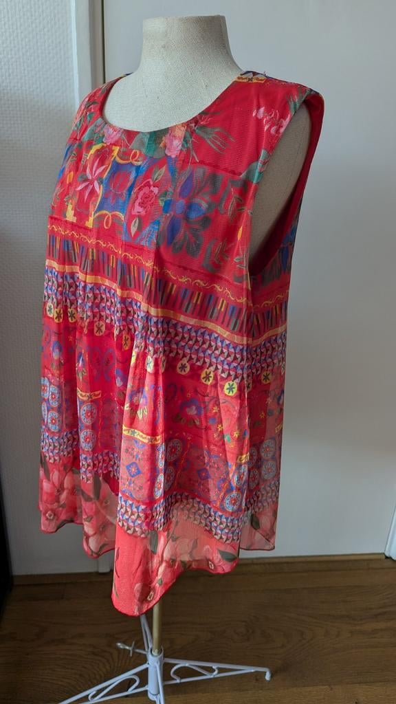 Desigual top M, Kleding | Dames, Blouses en Tunieken, Zo goed als nieuw, Maat 38/40 (M), Rood, Ophalen of Verzenden