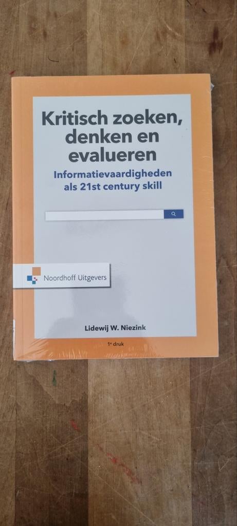 Kritisch zoeken, denken en evalueren - Studieboek, Nieuw, Gamma, Lidewij W. Niezink, HBO