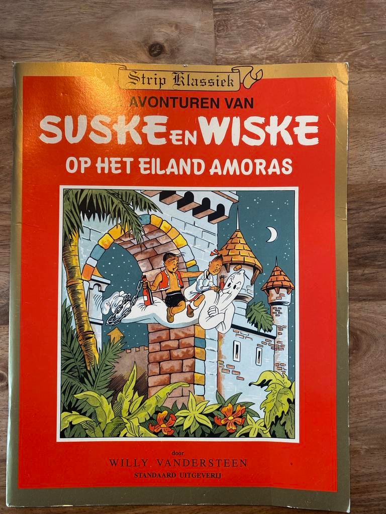Suske en Wiske op het eiland Amoras, Boeken, Stripboeken, Eén stripboek, Ophalen of Verzenden, Gelezen
