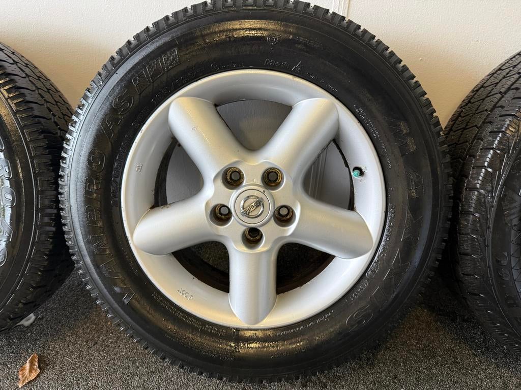 Nissan X-Trail T-30 Velgen 215/65/16, Auto-onderdelen, Banden en Velgen, 16 inch, Banden en Velgen, Ophalen of Verzenden, All Season