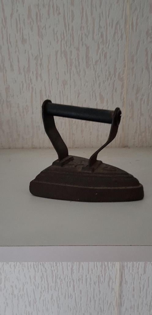 gietijzeren strijkijzer, Ophalen