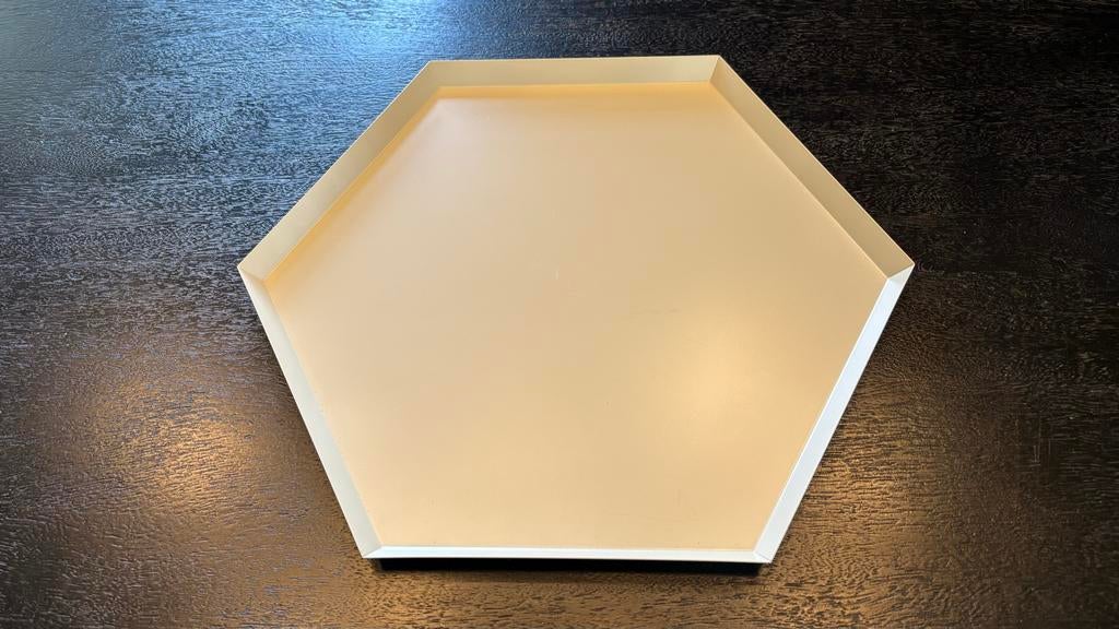 Hay Kaleido Dienblad - design Clara von Zweigbergk, Huis en Inrichting, Ophalen of Verzenden, Zo goed als nieuw, Overige vormen