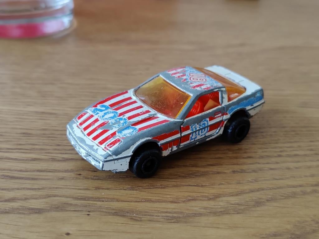 Majorette Chevrolet Corvette WIT en ROOD, Ophalen of Verzenden, Zo goed als nieuw, Auto