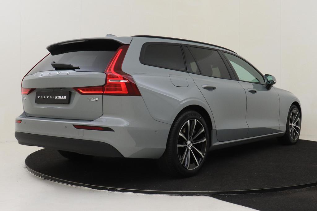Volvo V60 T6 PLUG-IN HYBRID AWD BUSINESS EDITION -HARMAN/KAR, Auto's, Automaat, 12 maanden, Stof, Euro 6