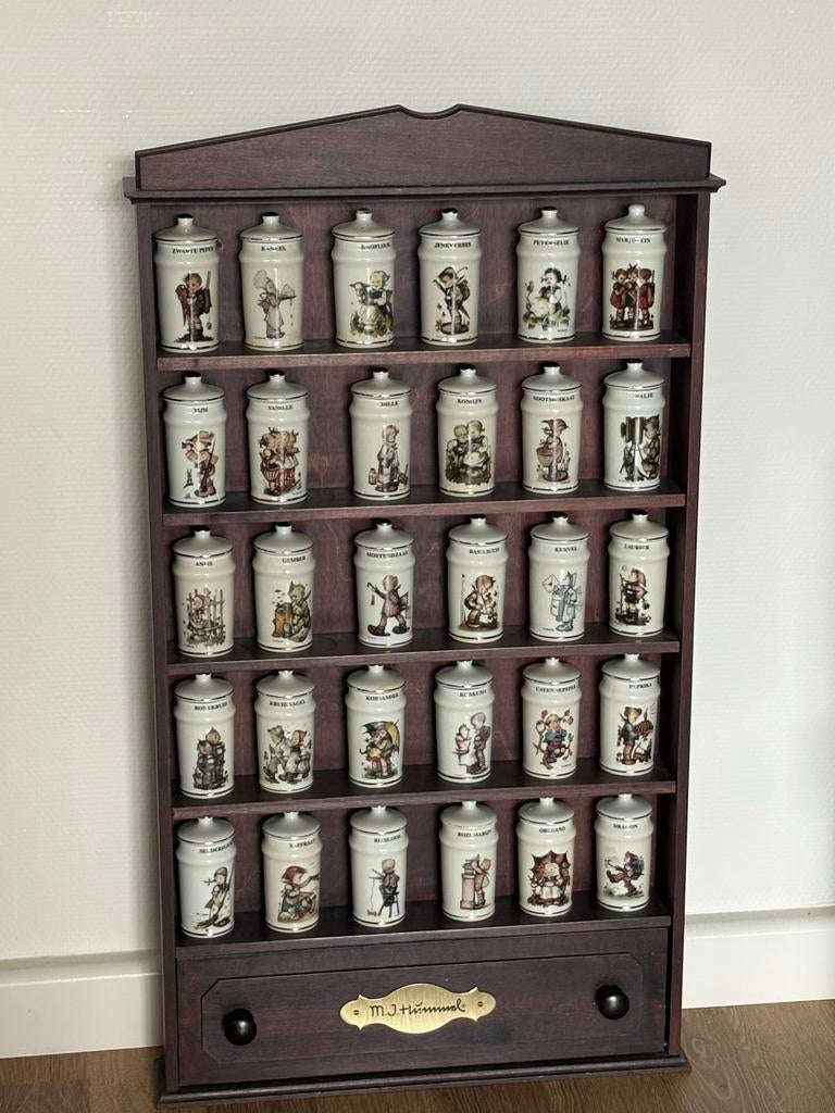 30-delige Hummel kruidenpotjes set in originele kast, Antiek en Kunst, Ophalen