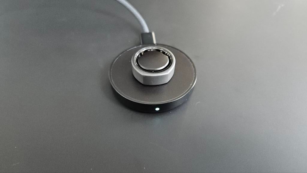 Oura Gen 3 heritage stealth maat 7, Gebruikt, Oura, Ophalen of Verzenden, Waterdicht