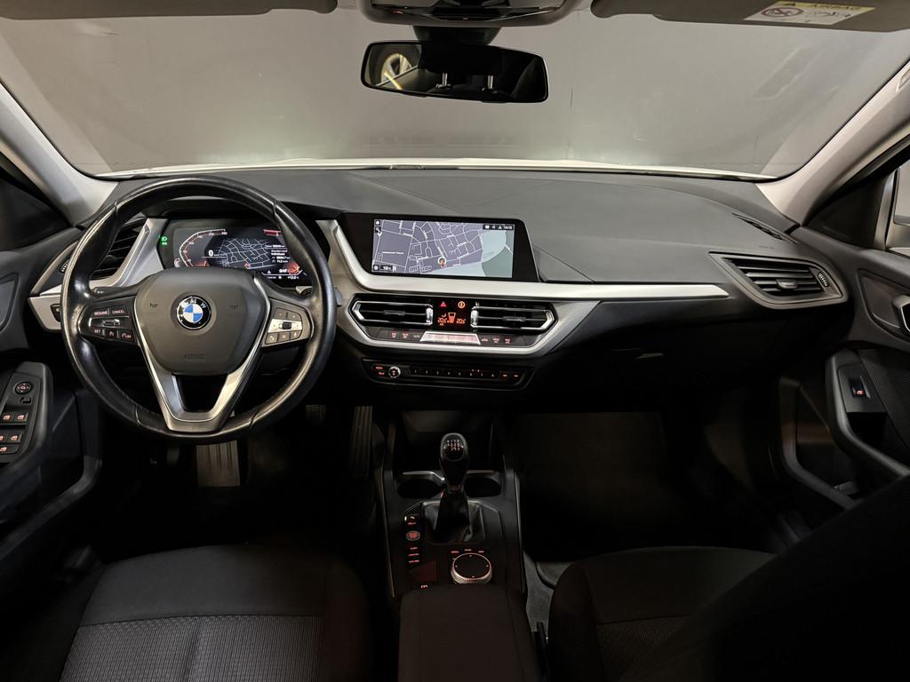 BMW 1-serie 116i Business Edition | Zwarte grill | Apple Car, Stof, Gebruikt, Wit, Origineel Nederlands