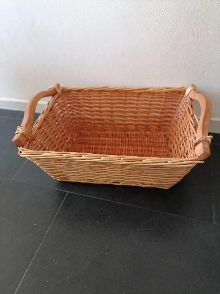 Rieten mand, Huis en Inrichting, Ophalen, Gebruikt, Mand, Riet