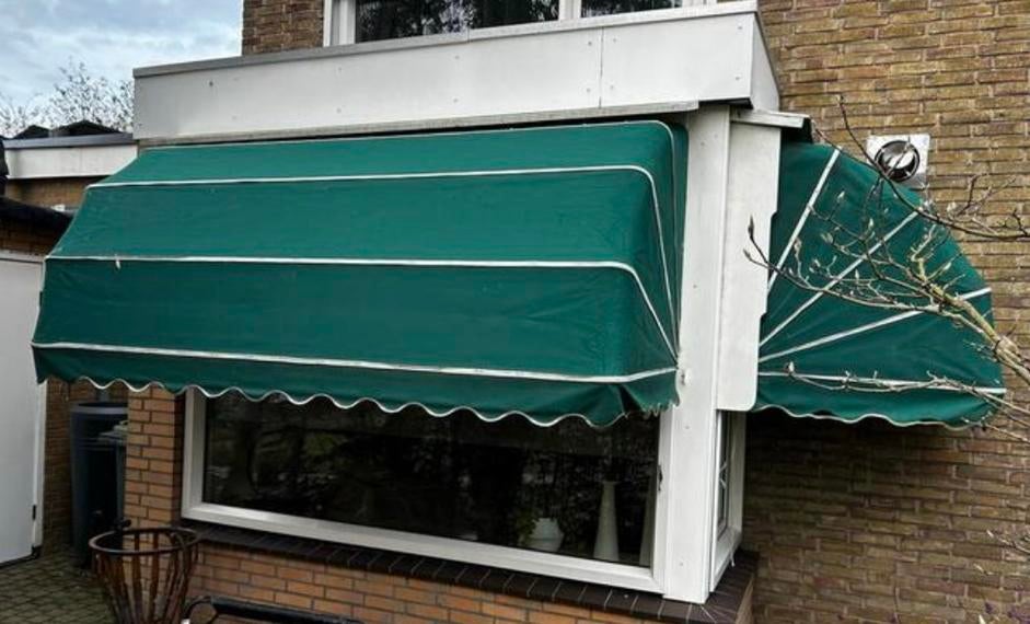 Aluminium Markies 2.50 m breed. 1.05 m breed, Ophalen, Gebruikt, Minder dan 250 cm, Markies