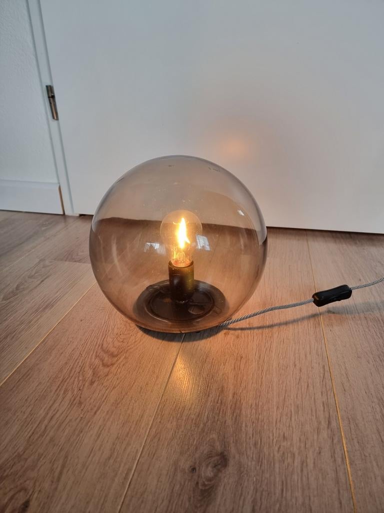 Glazen bol lamp om neer te zetten, Ophalen of Verzenden, Zo goed als nieuw, Minder dan 50 cm