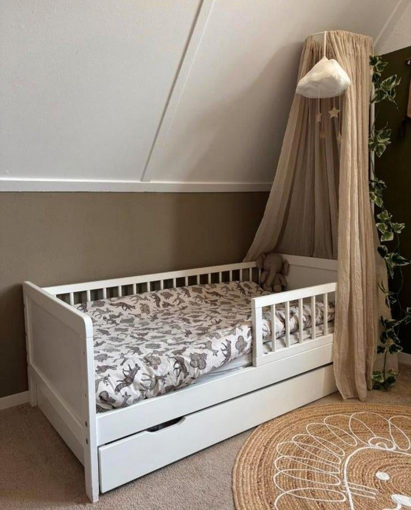 Petite amelie peuterbed Vivien, Ophalen, Zo goed als nieuw, 140 tot 160 cm, 70 tot 85 cm