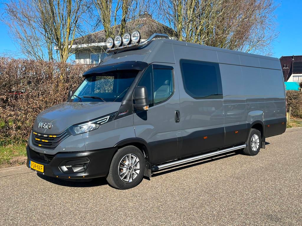Iveco Daily 35S18 3.0 Automaat | Dubbele cabine | 6 persoons, Auto's, Automaat, Gebruikt, 4 cilinders, Iveco