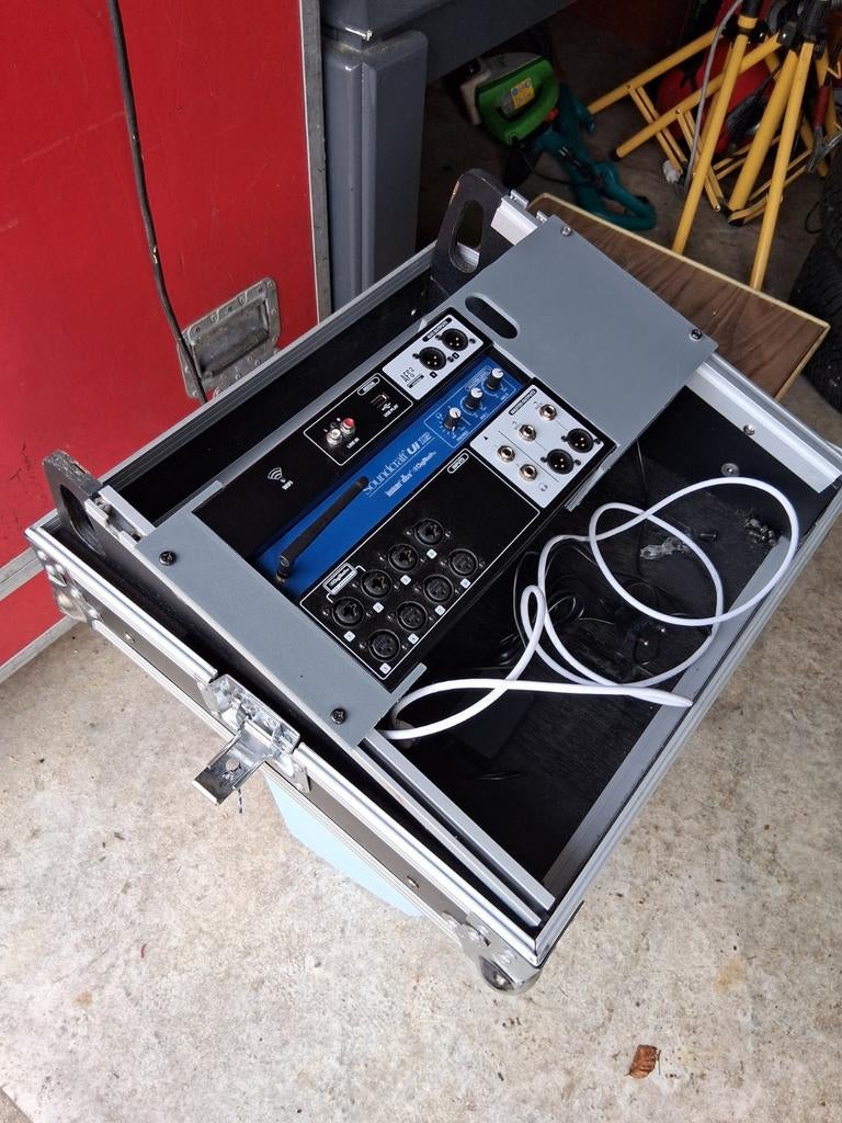 Soundcraft ui12 digitale mixer, Ophalen of Verzenden, Zo goed als nieuw