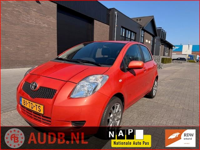 Toyota Yaris 1.3 VVTi Sol| 5 DEURS| AIRCO|SPORT VLG.|, Voorwielaandrijving, 995 kg, Origineel Nederlands, Bedrijf