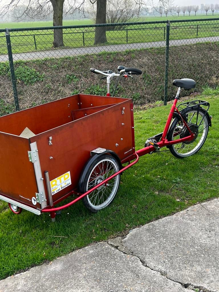 Vracht / food/ rolstoel bakfiets, gereviseerde accu, Fietsen en Brommers, Ophalen, Zo goed als nieuw, 1 kind, Huif