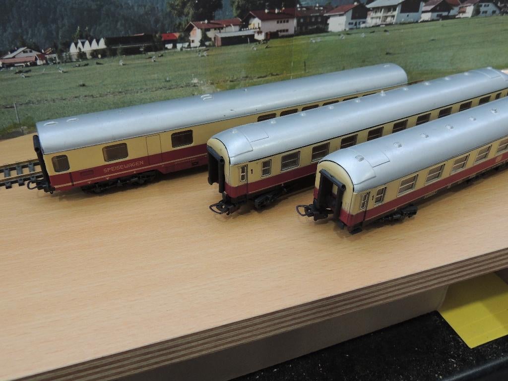 lima wagens, Gelijkstroom of Wisselstroom, Wagon, Ophalen of Verzenden, Zo goed als nieuw