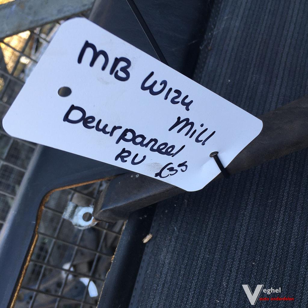 Mercedes W124 1986 Deurpaneel Rechtsvoor, Ophalen, Gebruikt, -, -