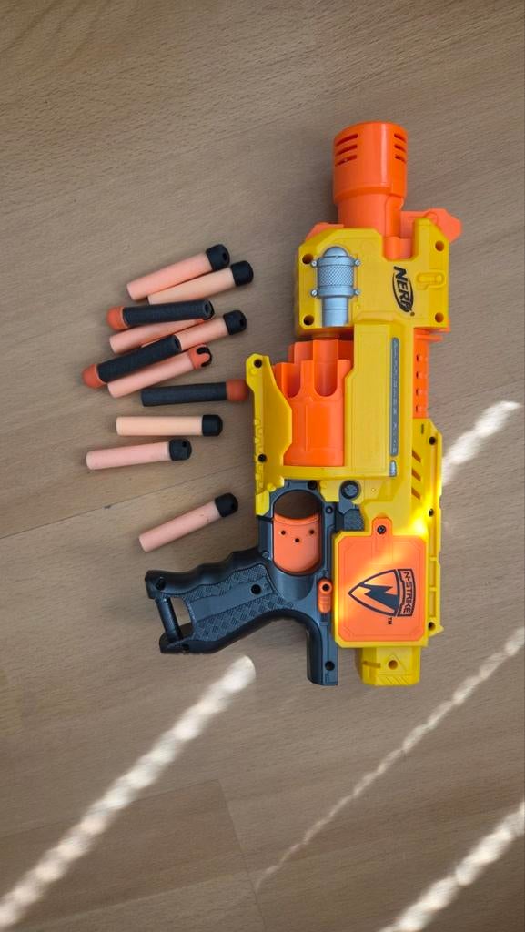 Nerf N-Strike Elite Blaster met pijltjes, Ophalen of Verzenden
