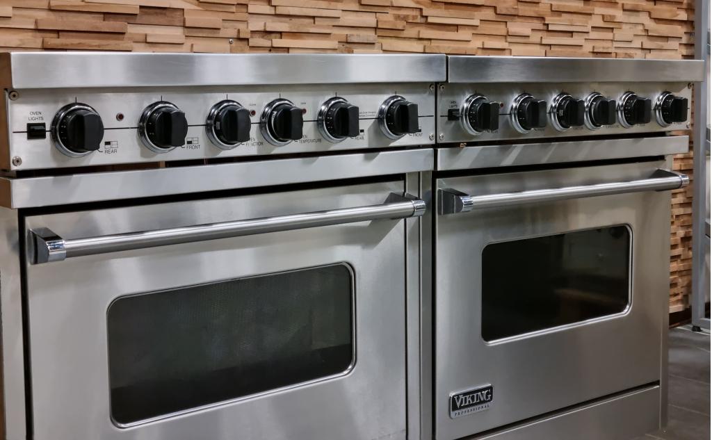 Luxe Fornuis Viking 150 cm rvs keramisch 8 zone 2 ovens, Witgoed en Apparatuur, Fornuizen, Niet ingevuld, 60 cm of meer, Keramisch