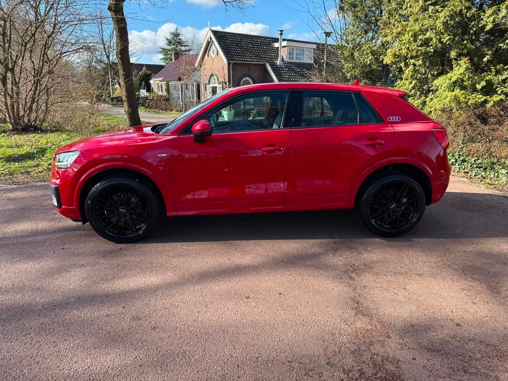 Audi Q2 1.4 TFSI CoD Launch Edition / S.line / Navi / leder, Auto's, Gebruikt, 4 cilinders, 150 pk, Leder en Stof