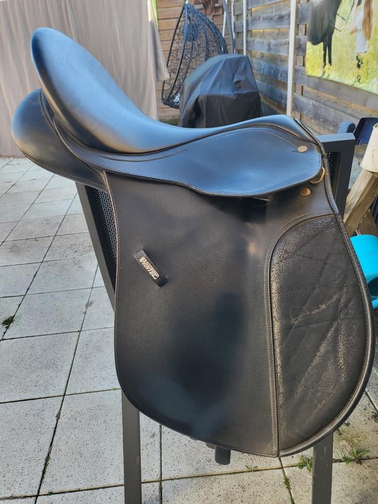 Wintec 17 inch, Dieren en Toebehoren, Paarden en Pony's | Zadels, Ophalen, Gebruikt, Overige soorten