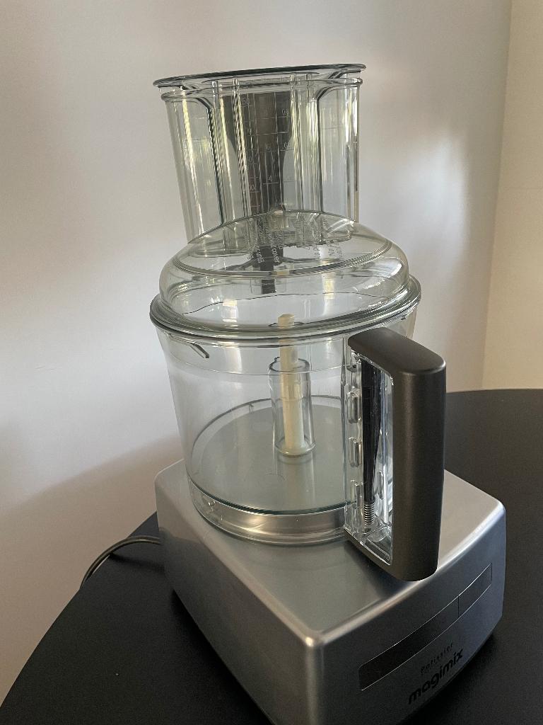 Magimix Patissier 6200XL multifunctionele keukenmchine, 4 liter of meer, Ophalen, Zo goed als nieuw, 1 snelheid