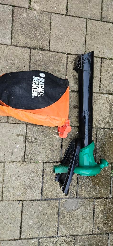 Black & Decker ( ZONDER MO.T.O.R ), Ophalen, Gebruikt, Met opvangzak, Handgedragen