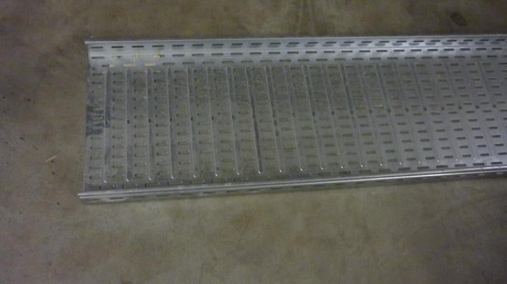 175. Legrand kabelgoot / van geel kabelgoot / smart P31 goot, Ophalen of Verzenden, Nieuw