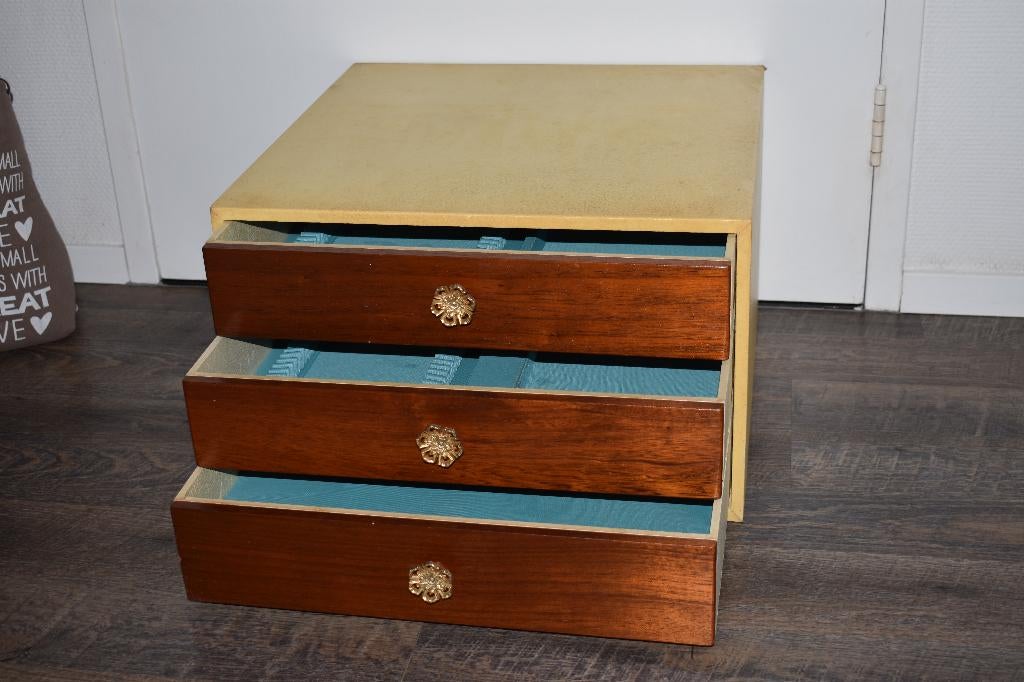 Gero cassette meubel kist kast voor 12 personen bestek, Antiek en Kunst, Ophalen
