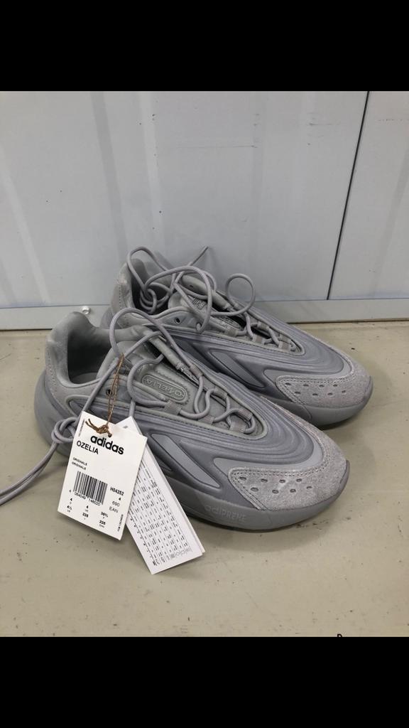 Adidas sneakers, Ophalen of Verzenden, Zo goed als nieuw, Wit, Sneakers of Gympen