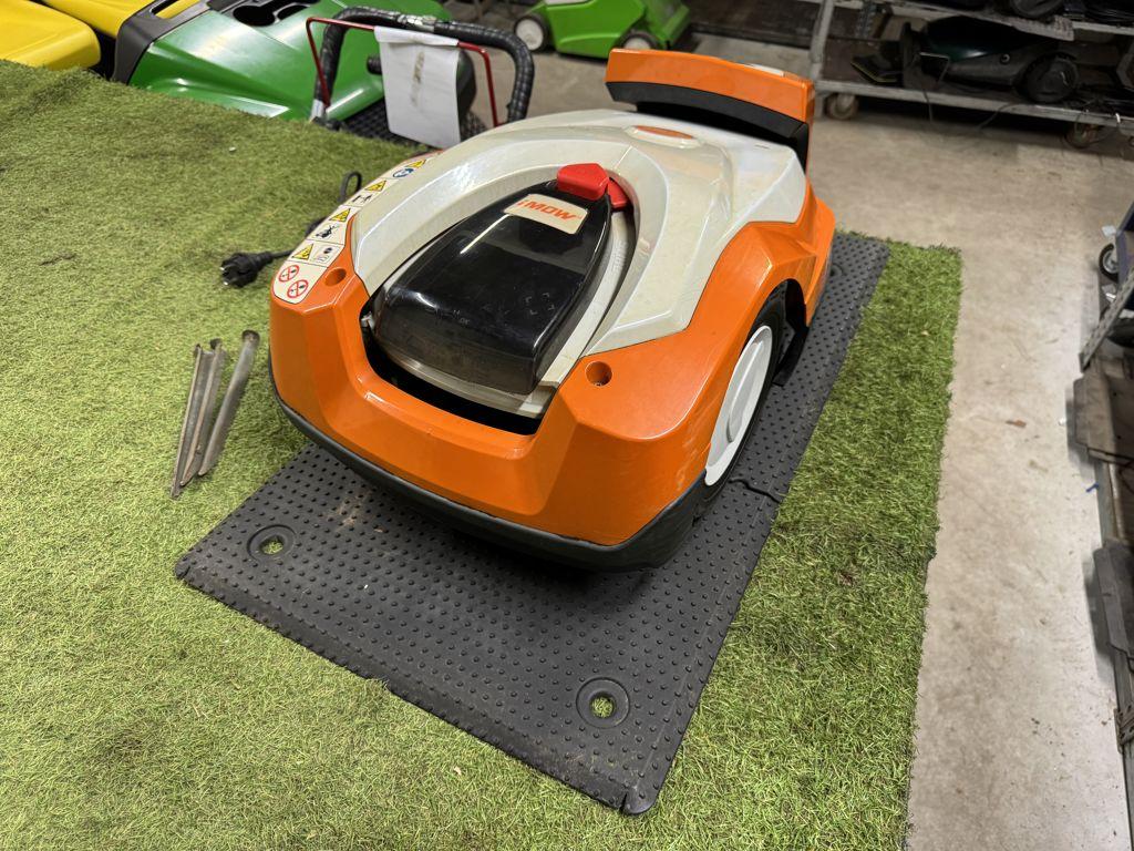 Stihl RMI 522.0 robotmaaier 2021, Gebruikt, Stihl