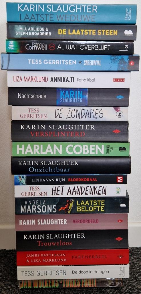Stapel boeken / thrillers - 18 stuks - Nederlandstalig, Ophalen of Verzenden, Zo goed als nieuw