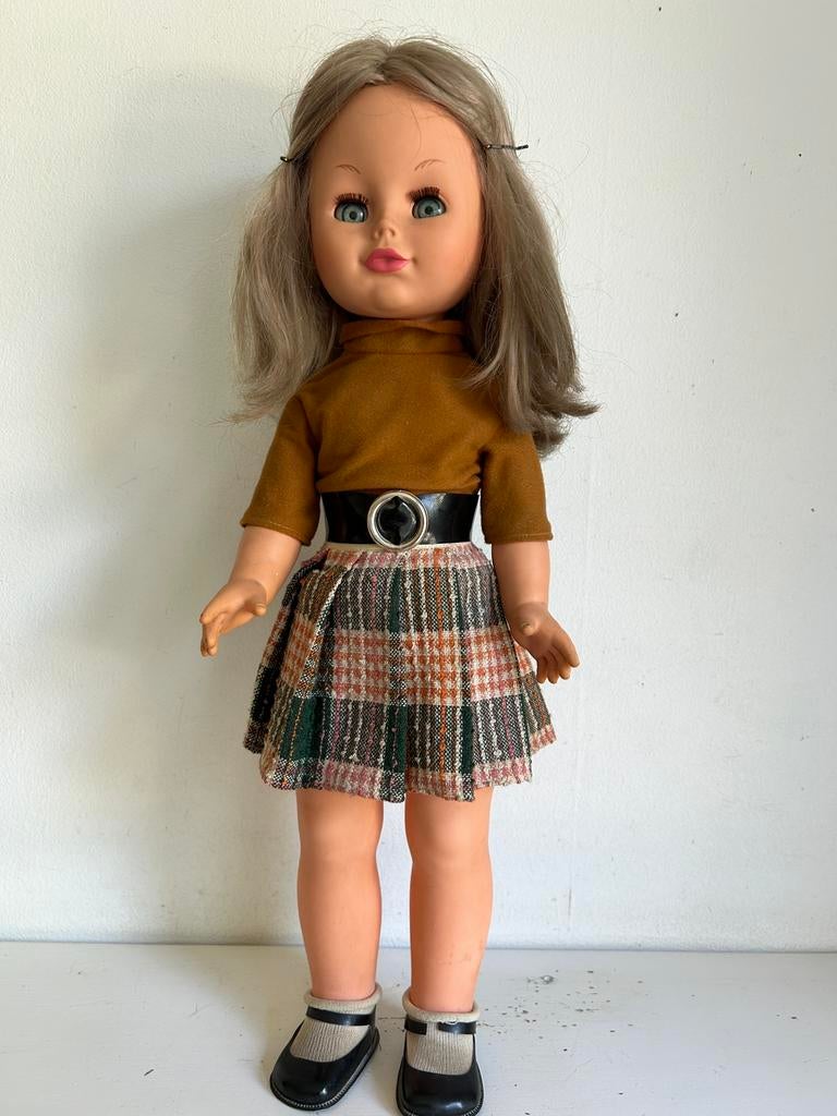 Vintage Italiaanse pop originele kleding 50 cm, Ophalen, Zo goed als nieuw, Pop