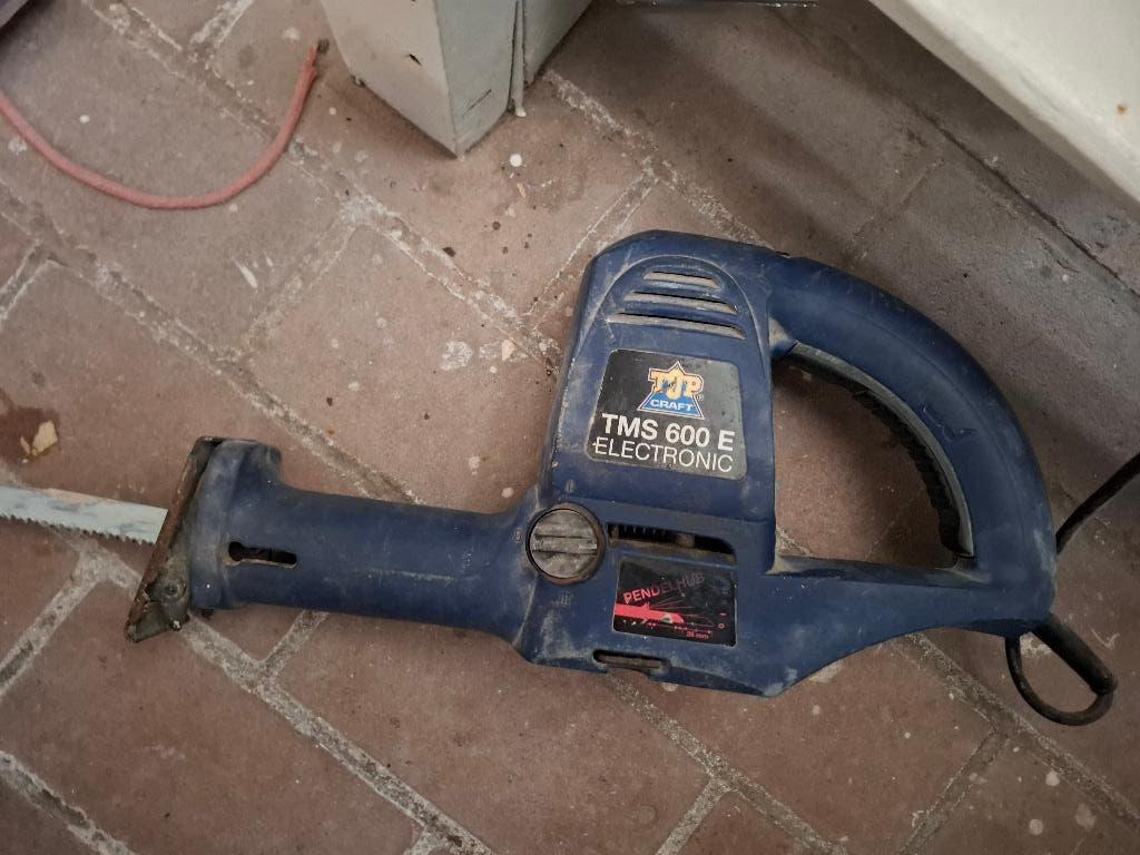 Reciprozaag, Gebruikt, 70 mm of meer, 600 tot 1200 watt, Ophalen of Verzenden