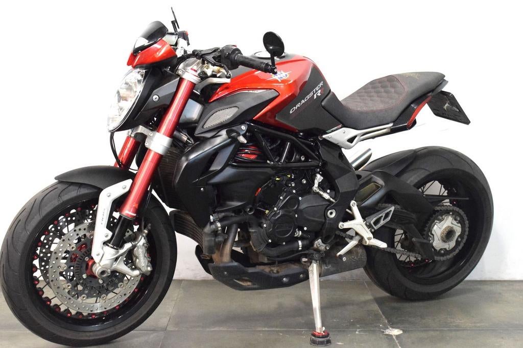 MV AGUSTA BRUTALE 800 DRAGSTER RR (bj 2015), Motoren, Motoren | MV Agusta, Bedrijf, Naked bike, meer dan 35 kW, 3 cilinders, Motorrijbewijs A