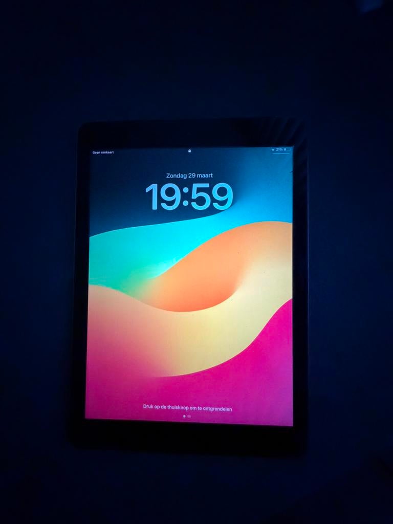 iPad 6e generatie in goedstaat wifi en 4G, Computers en Software, Apple iPads, Ophalen of Verzenden, Zo goed als nieuw, Apple iPad