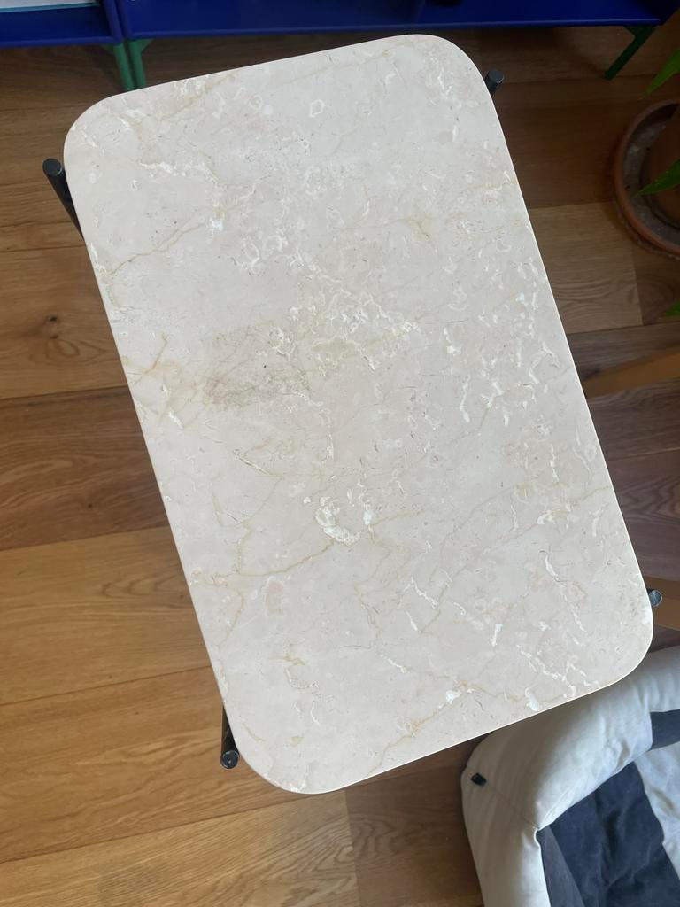 Zara Home Marmeren Bijzettafel - Zo goed als nieuw, Huis en Inrichting, Tafels | Bijzettafels, Overige materialen, Minder dan 55 cm