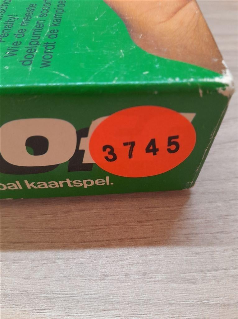 Kick-Off het klassieke voetbal kaartspel - s3745, Verzenden, Zo goed als nieuw