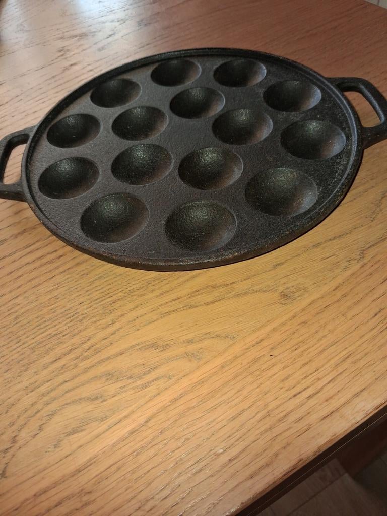 Gietijzeren poffertjes pan, Huis en Inrichting, Ophalen, Zo goed als nieuw, Gietijzer, Overige typen