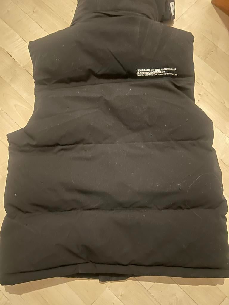 Zwarte bodywarmer met 6 zakken, maat M, Kleding | Heren, Bodywarmers, Ophalen of Verzenden, Gedragen, Maat 48/50 (M), Zwart