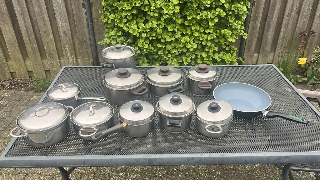 10-delige complete RVS Pannenset + Wokpan, Huis en Inrichting, Keuken | Potten en Pannen, Ophalen, Keramische plaat, Pannenset