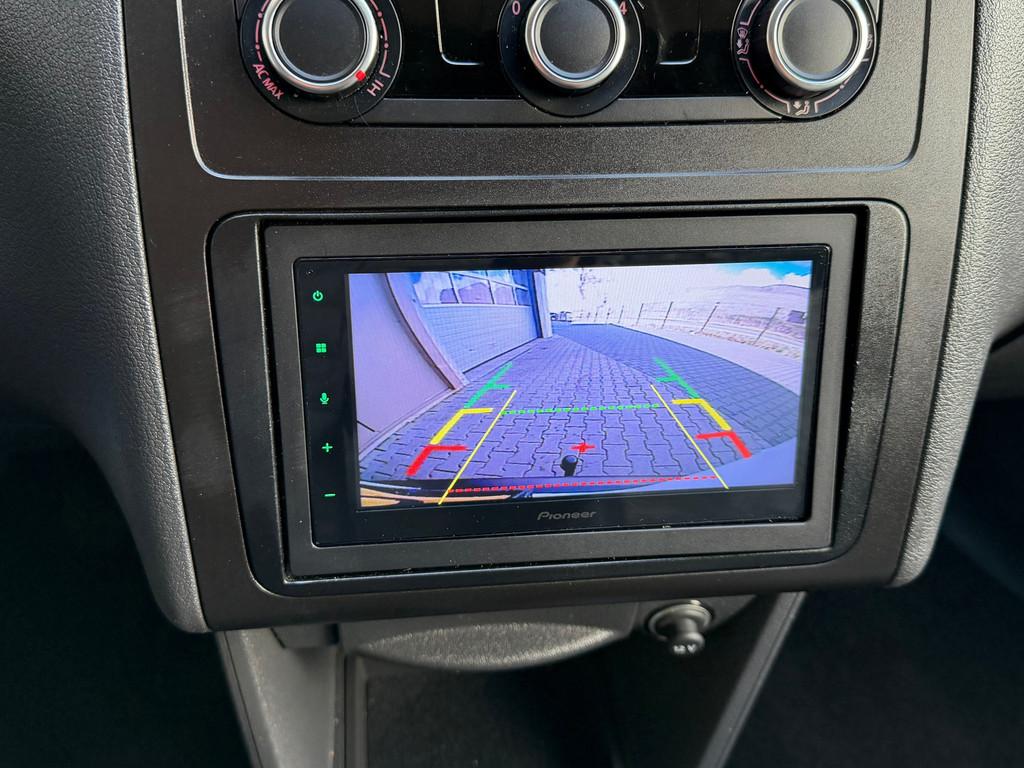 Volkswagen Caddy 1.6 TDI|Trekhaak|Carplay|Airco|Cruise|Camer, Auto's, Voorwielaandrijving, Euro 5, Gebruikt, 4 cilinders