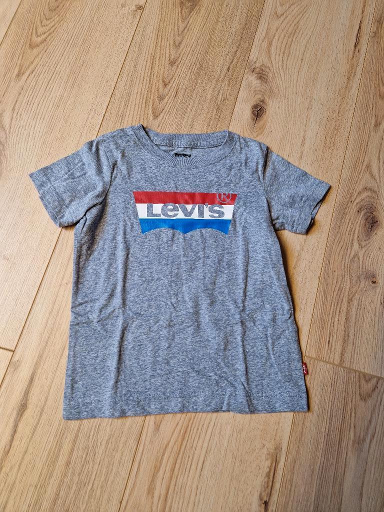 T-shirt Levi's 98-104, Ophalen of Verzenden, Zo goed als nieuw, Shirt of Longsleeve, Levi's