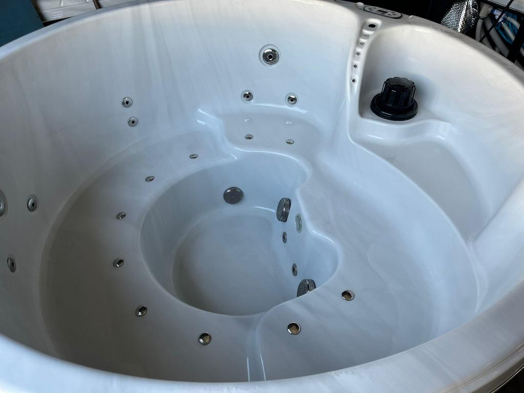 Bijna nieuwe 5 pers. Spa Natural incl. Plaatsing & Garantie, Ophalen, Zo goed als nieuw, Filter