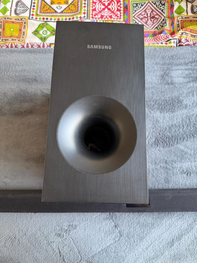 Samsung Soundbar met Subwoofer, Ophalen, Met externe subwoofer, Zo goed als nieuw