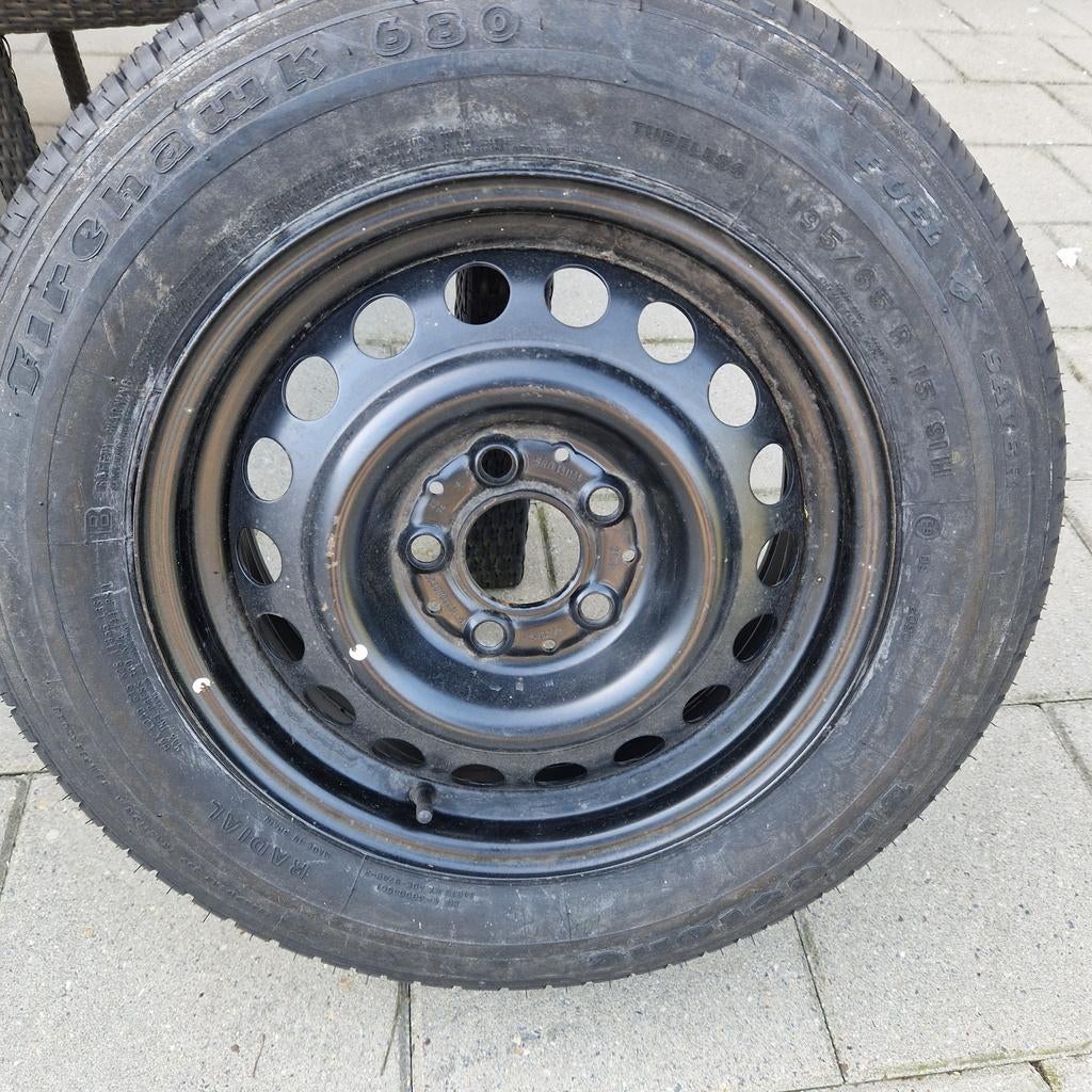 Stalen velg met nieuwe band 5x112, Ophalen of Verzenden, Nieuw
