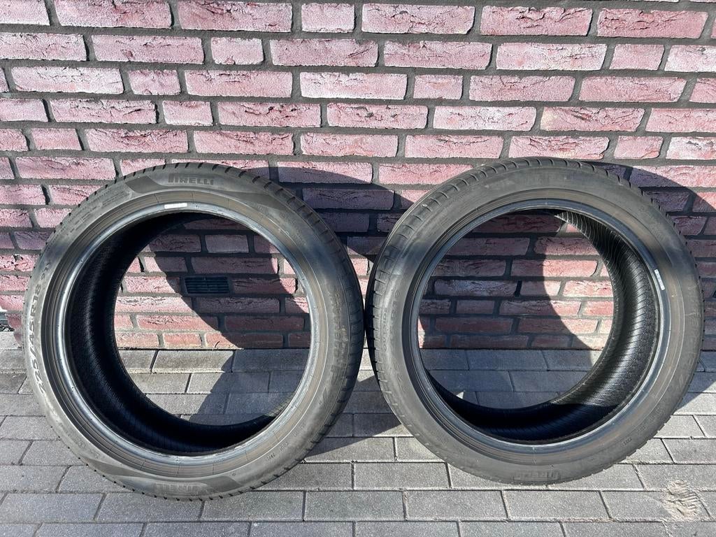 Pirelli Cinturato P7 225/45/18 zomerbanden twee stuks, Ophalen, 18 inch, Gebruikt, Band(en)