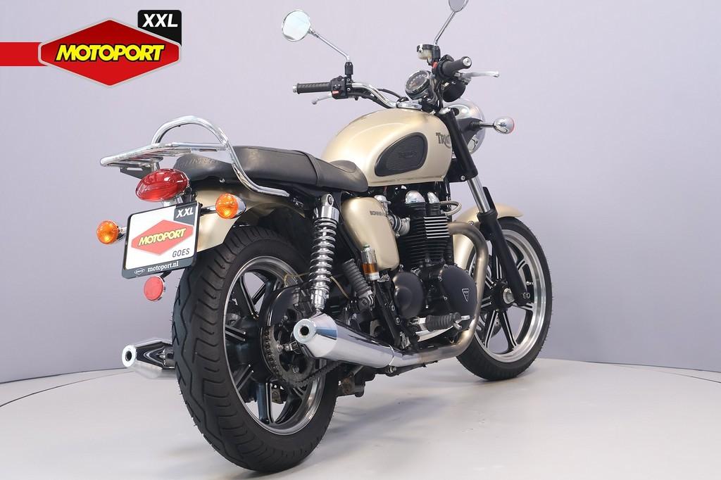 Triumph BONNEVILLE (bj 2013) - foto 3