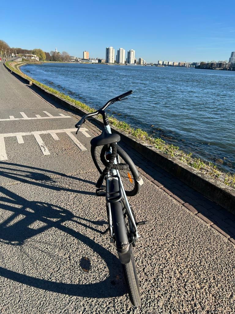 Vanmoof S3 met nieuwe onderdelen, Ophalen, Gebruikt, 55 tot 59 cm, Vanmoof