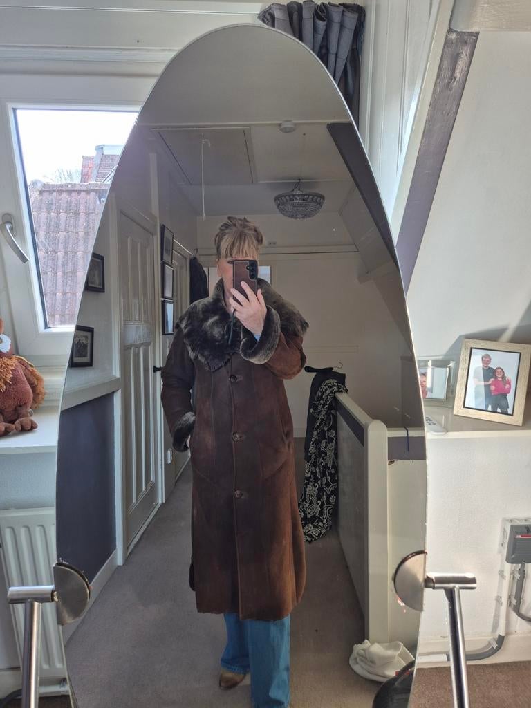 Lammy Coat, Ophalen, Zo goed als nieuw, Maat 38/40 (M), Bruin